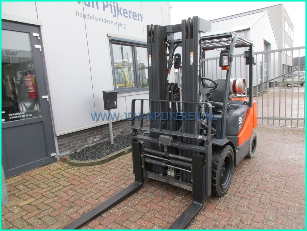 Frontstapler van het type Doosan G35C-5, Gebrauchtmaschine in IJsselmuiden (Foto 3)