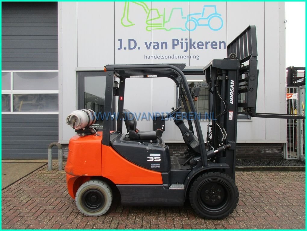 Frontstapler van het type Doosan G35C-5, Gebrauchtmaschine in IJsselmuiden (Foto 7)