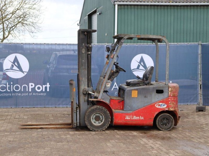 Frontstapler typu EP CPD25J, Gebrauchtmaschine v Antwerpen (Obrázek 1)