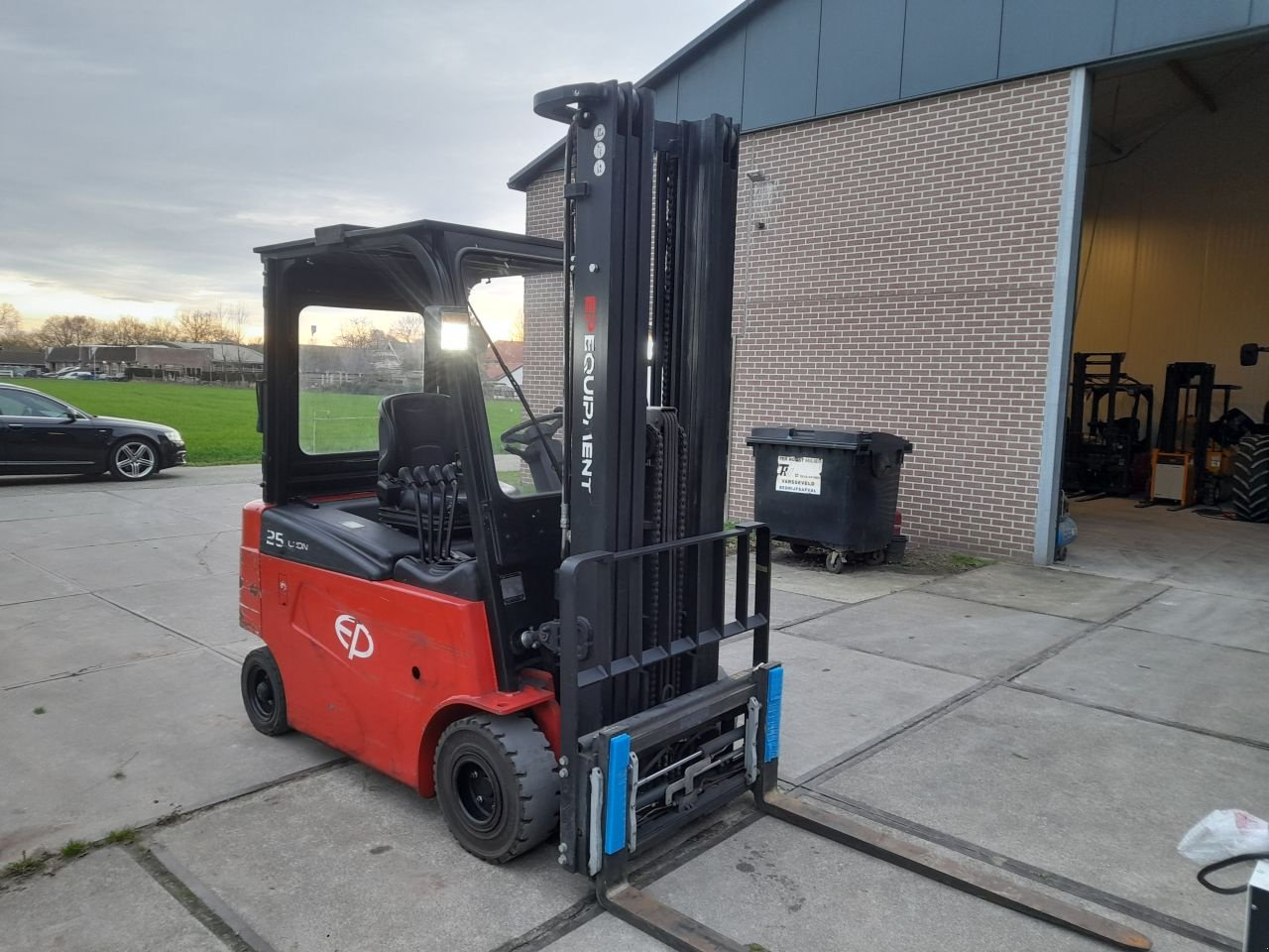 Frontstapler Türe ait EP CPD25L2, Gebrauchtmaschine içinde Veenendaal (resim 4)