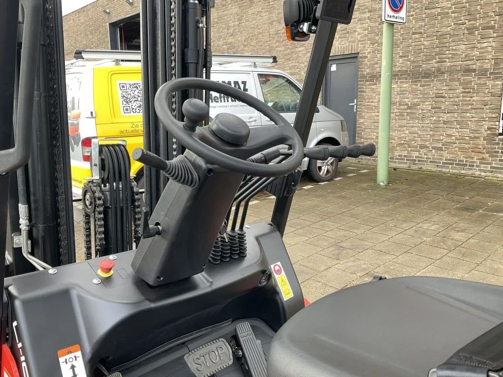 Frontstapler du type EP EFL 303 B 300KG 4.80METER HEFTRUCK, Gebrauchtmaschine en Vlaardingen (Photo 5)