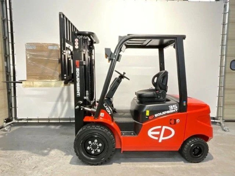 Frontstapler des Typs EP EFL 353 li-ion met een hefhoogte van 4,80m, Neumaschine in Andelst (Bild 3)