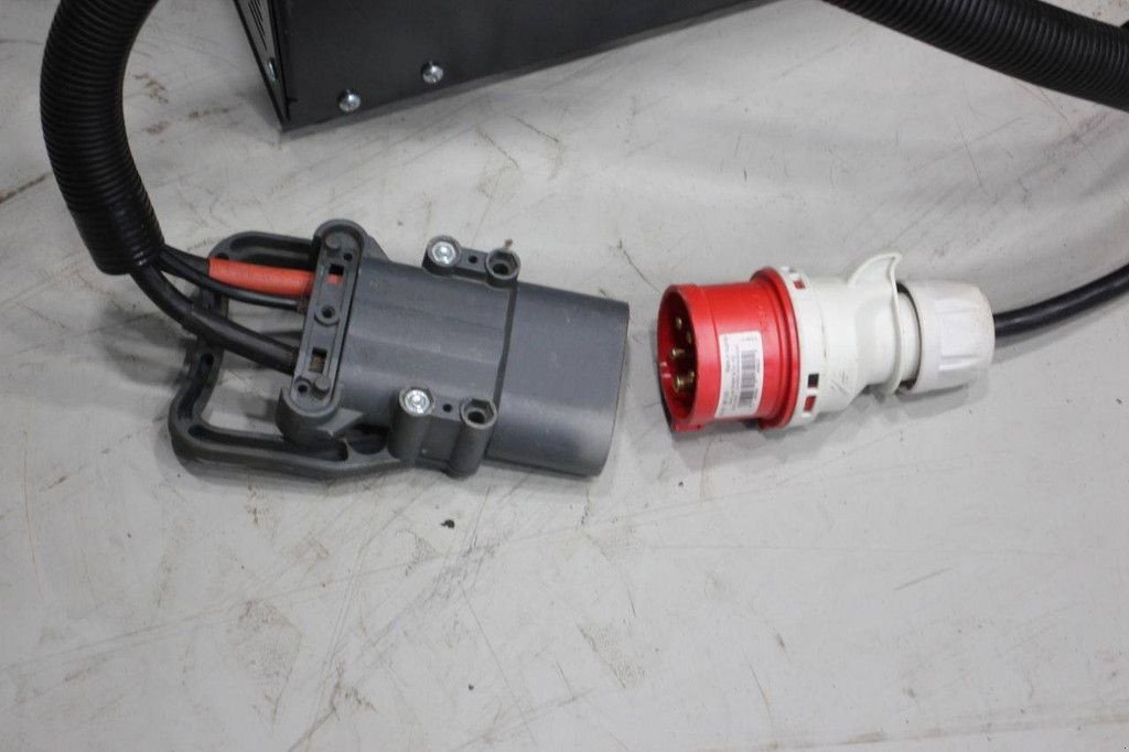 Frontstapler του τύπου EP EFL252, Gebrauchtmaschine σε Antwerpen (Φωτογραφία 11)