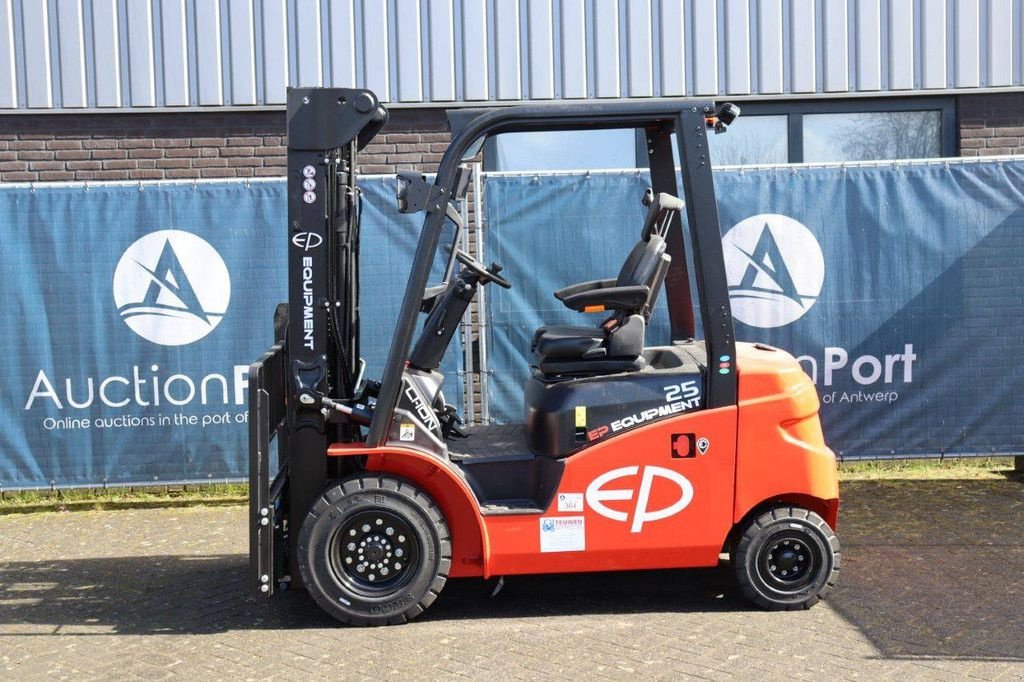 Frontstapler typu EP EFL253, Neumaschine w Antwerpen (Zdjęcie 2)