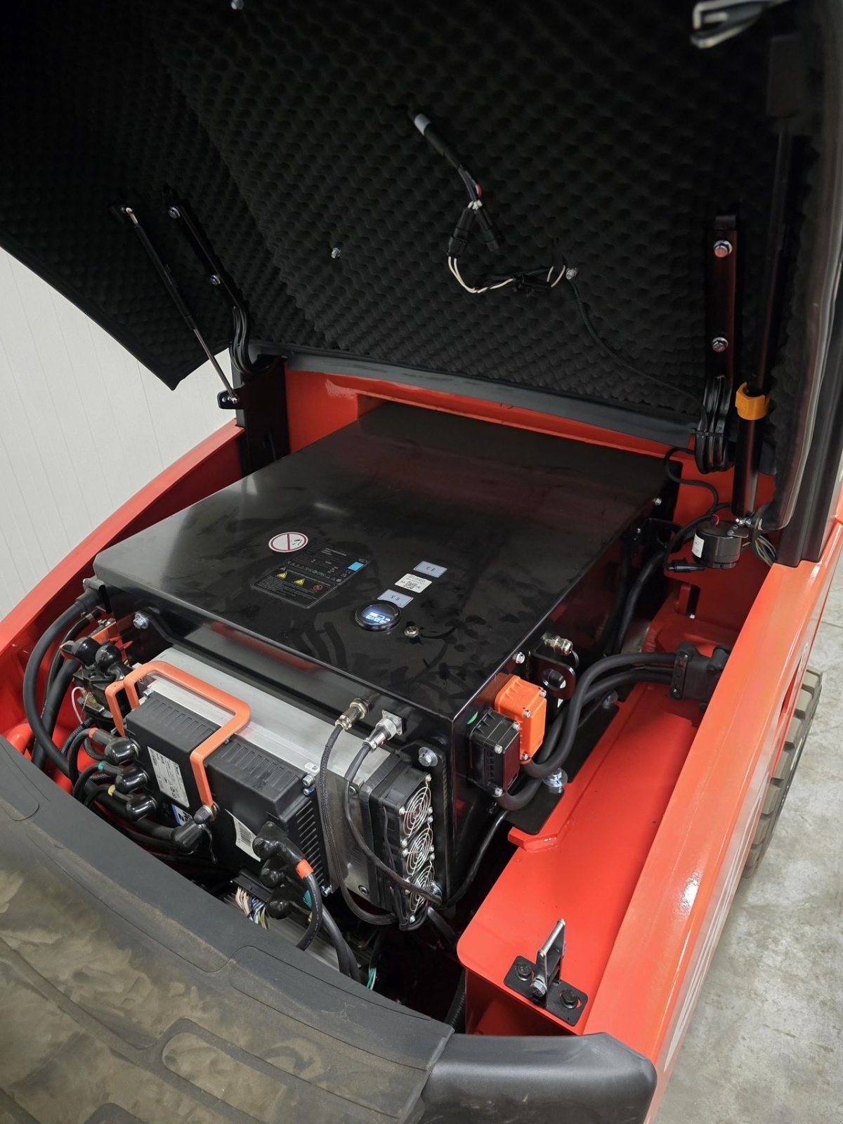 Frontstapler of the type EP EFL303, Neumaschine in Vlierden (Picture 6)