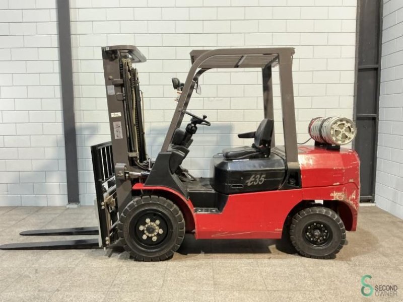 Frontstapler типа EP FG35T, Gebrauchtmaschine в Wijchen (Фотография 1)