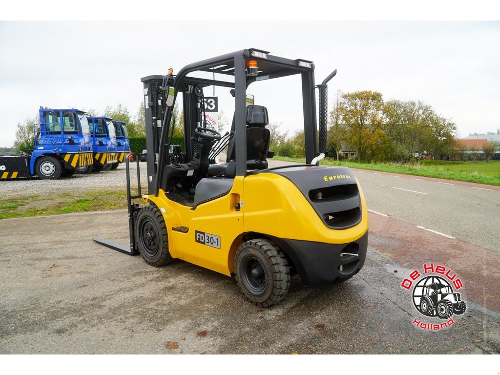 Frontstapler des Typs Eurotrac FD30-1, Neumaschine in MIJNSHEERENLAND (Bild 3)