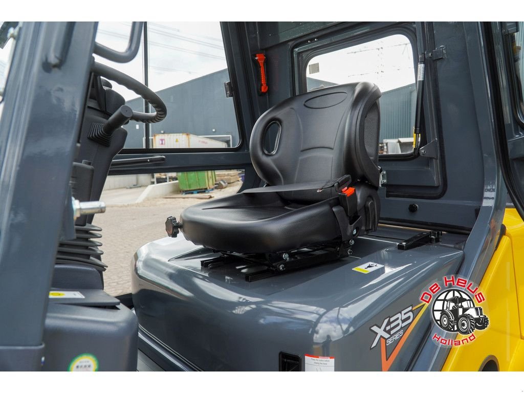 Frontstapler des Typs Eurotrac FD35-RT, Neumaschine in MIJNSHEERENLAND (Bild 7)
