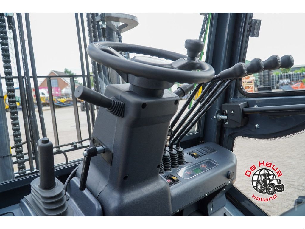 Frontstapler des Typs Eurotrac FD35-RT, Neumaschine in MIJNSHEERENLAND (Bild 10)