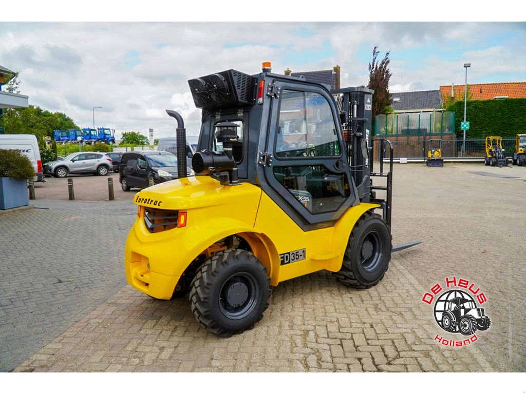 Frontstapler del tipo Eurotrac FD35-RT, Neumaschine In MIJNSHEERENLAND (Immagine 4)