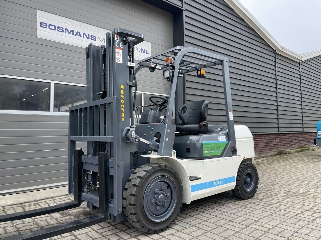 Frontstapler des Typs Eurotrac FE30 ECO electrische heftruck NIEUW, Neumaschine in Neer (Bild 7)