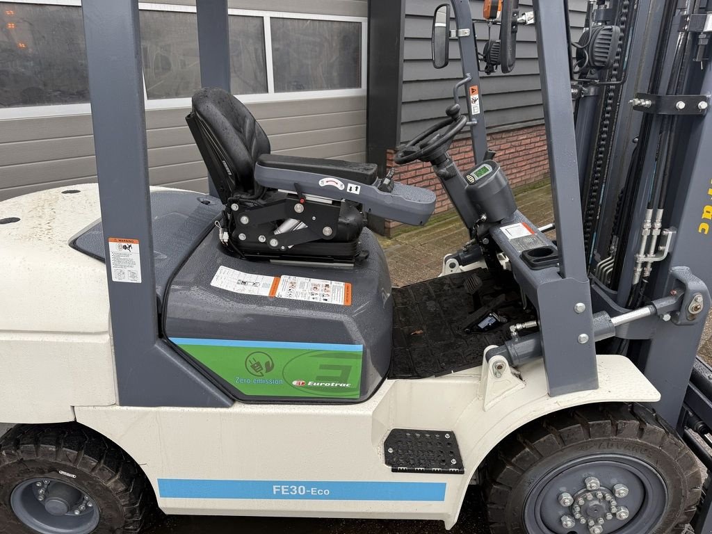 Frontstapler del tipo Eurotrac FE30 ECO heftruck NIEUW met vorkenverspreider, Neumaschine en Neer (Imagen 5)