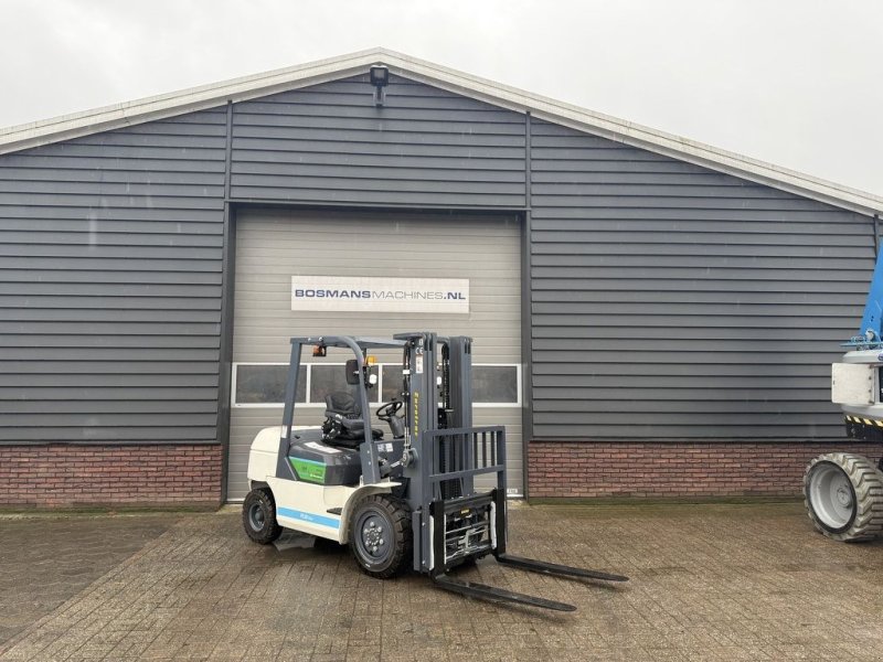 Frontstapler del tipo Eurotrac FE30 ECO heftruck NIEUW met vorkenverspreider, Neumaschine en Neer
