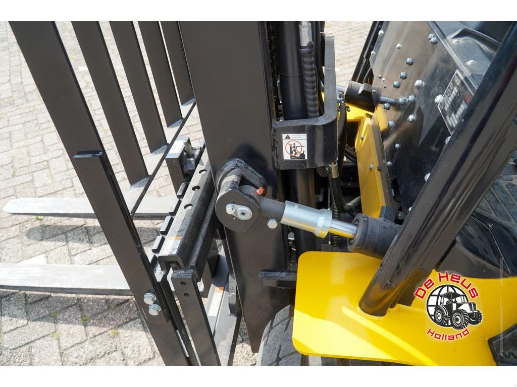 Frontstapler of the type Eurotrac FE35-LT, Neumaschine in MIJNSHEERENLAND (Picture 3)