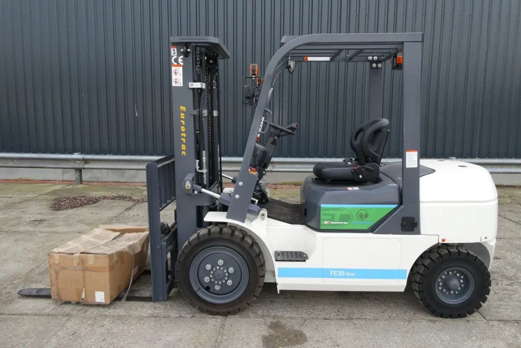 Frontstapler van het type Eurotrac Heftruck FE30-Eco, Gebrauchtmaschine in Losdorp (Foto 2)