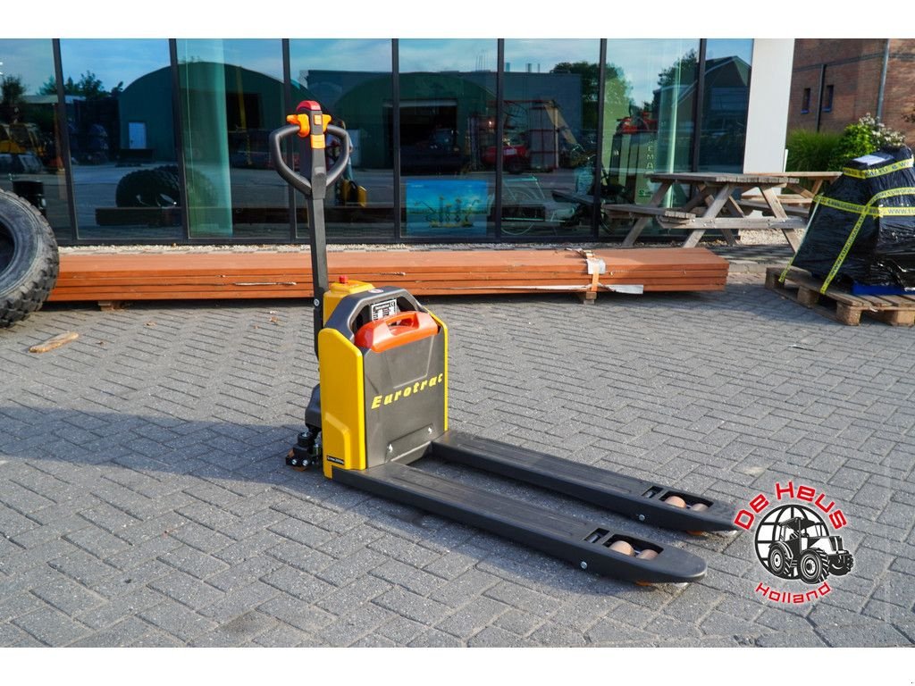 Frontstapler des Typs Eurotrac PT20 (CBD20), Neumaschine in MIJNSHEERENLAND (Bild 1)