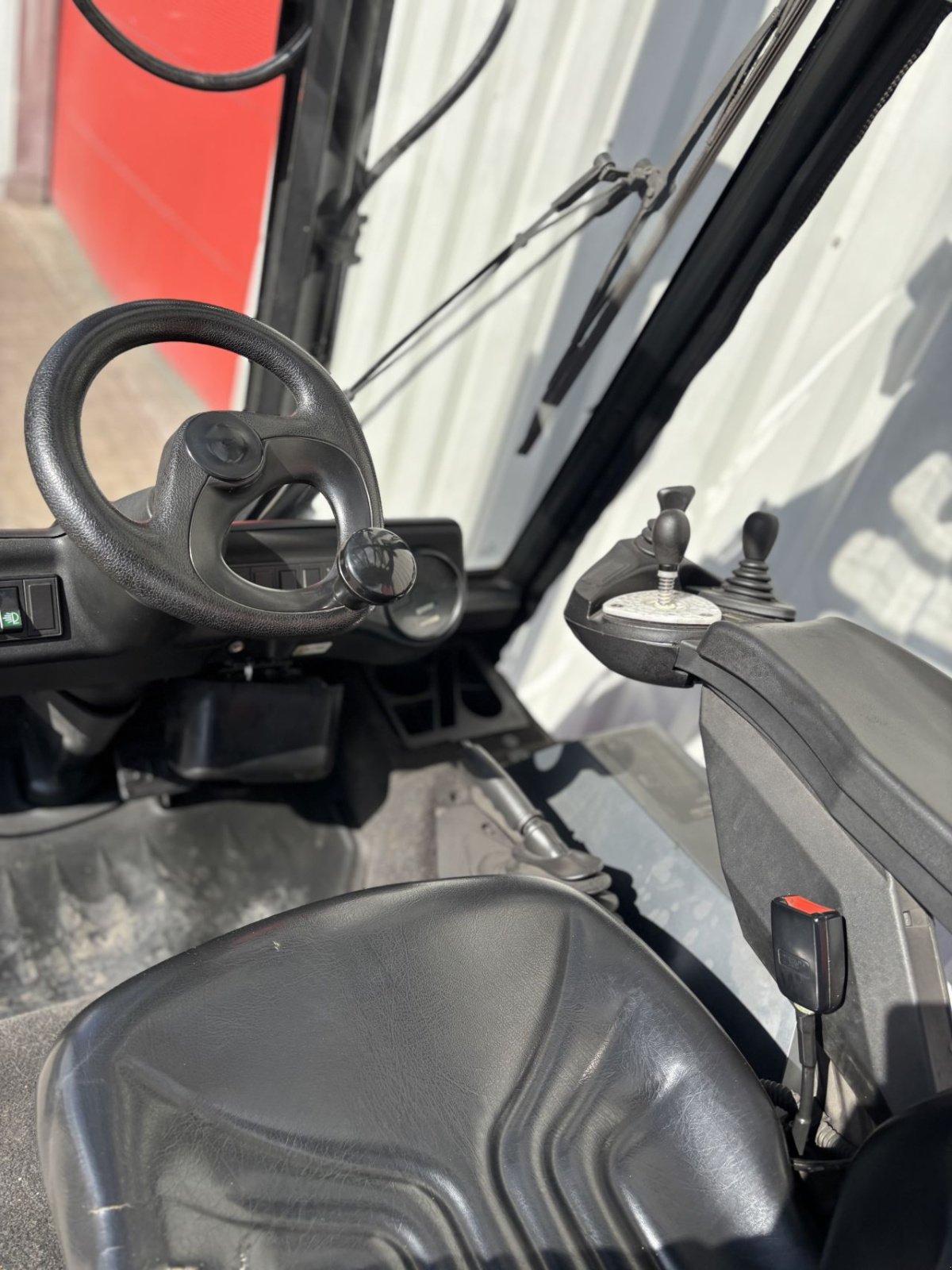 Frontstapler a típus Fenwick E 30 S, Gebrauchtmaschine ekkor: Eersel (Kép 2)