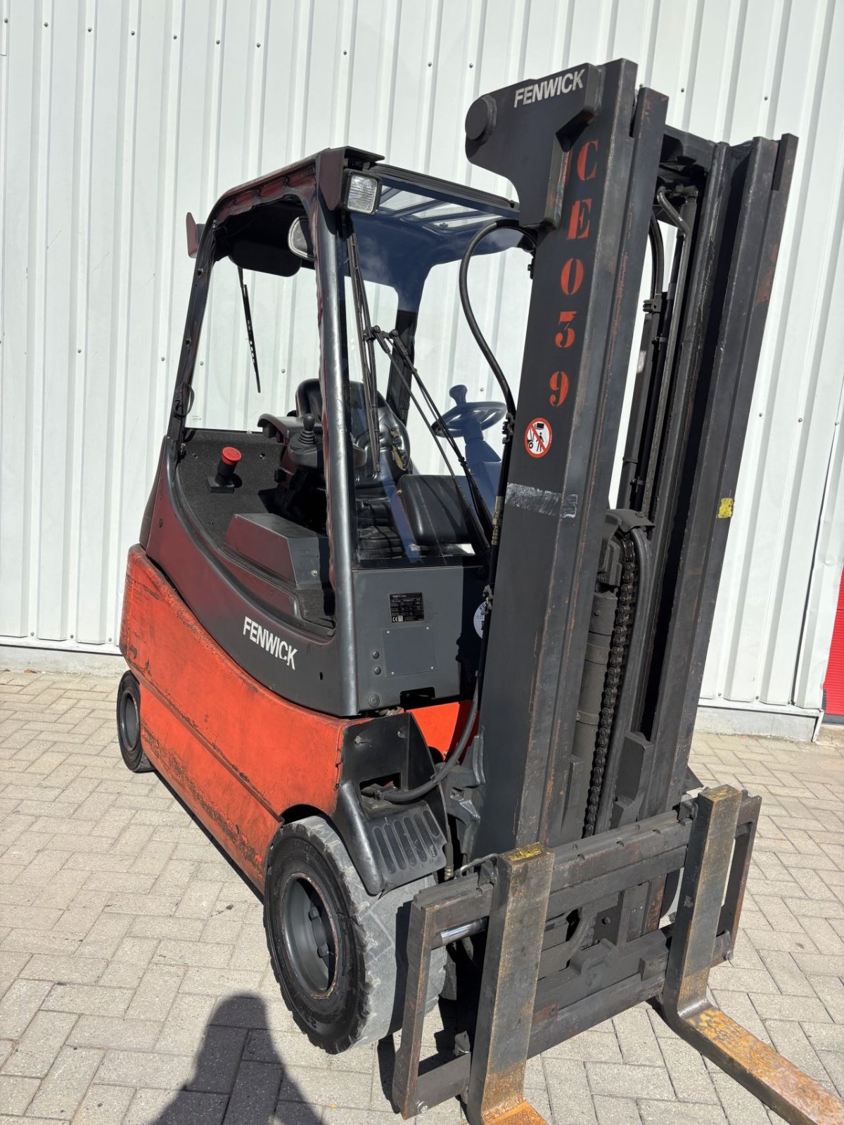 Frontstapler a típus Fenwick E 30 S, Gebrauchtmaschine ekkor: Eersel (Kép 9)