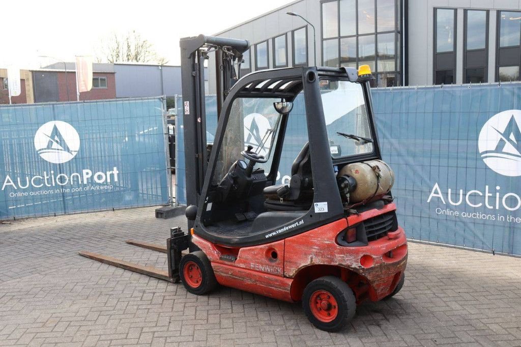 Frontstapler of the type Fenwick H16T-03, Gebrauchtmaschine in Antwerpen (Picture 4)