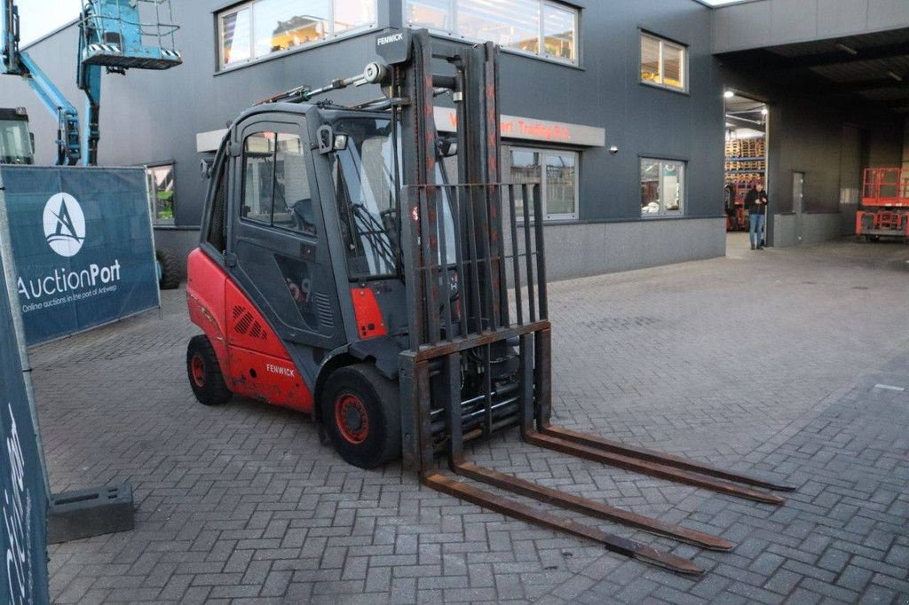 Frontstapler от тип Fenwick H30, Gebrauchtmaschine в Antwerpen (Снимка 8)