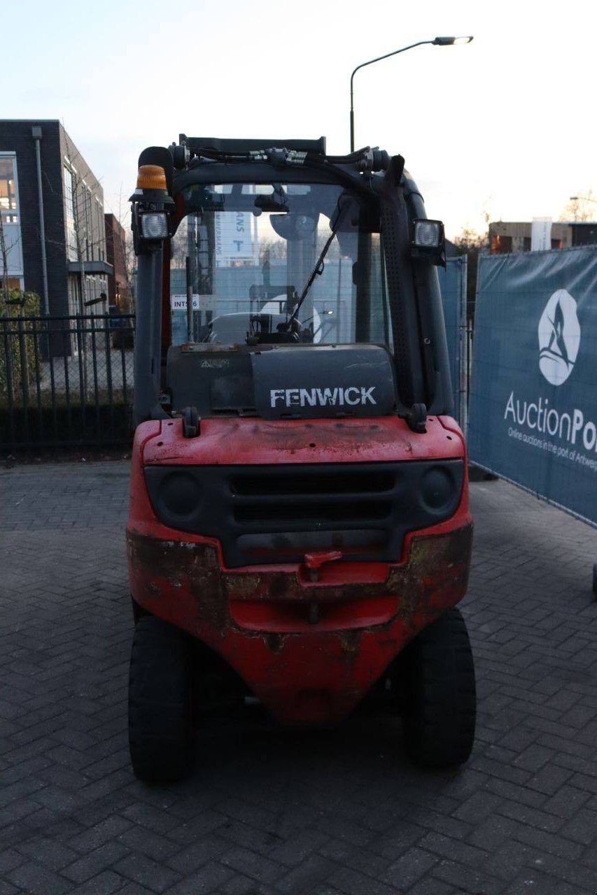 Frontstapler от тип Fenwick H30, Gebrauchtmaschine в Antwerpen (Снимка 5)