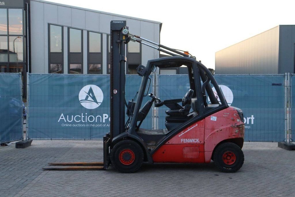 Frontstapler от тип Fenwick H30D, Gebrauchtmaschine в Antwerpen (Снимка 2)