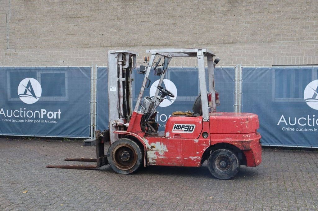 Frontstapler tip Halla HDF30, Gebrauchtmaschine in Antwerpen (Poză 3)