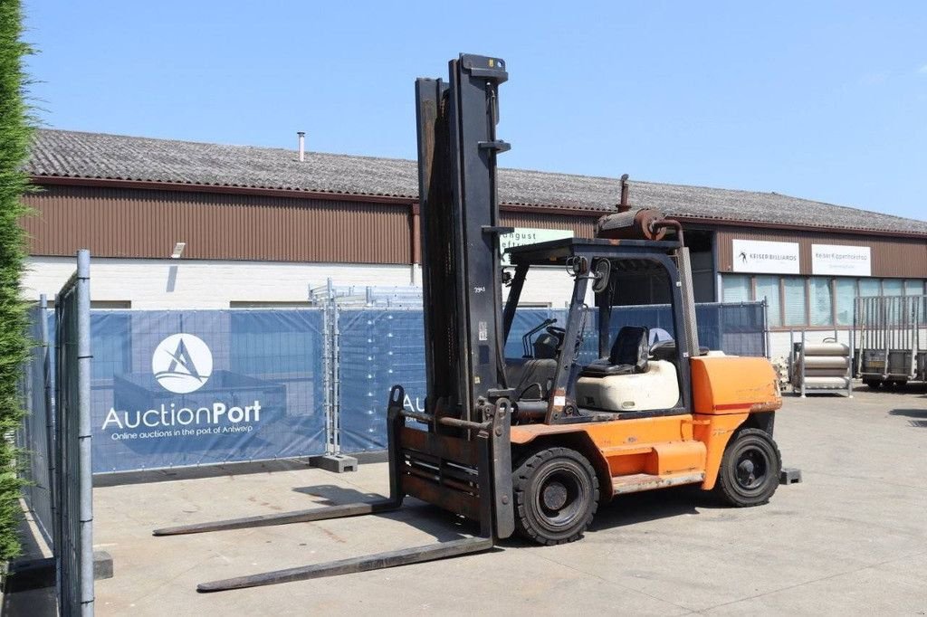 Frontstapler от тип Halla HDF70, Gebrauchtmaschine в Antwerpen (Снимка 10)