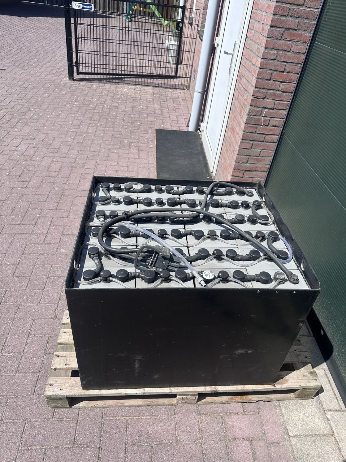 Frontstapler typu Hawker 750Ah, Gebrauchtmaschine w Reusel (Zdjęcie 3)