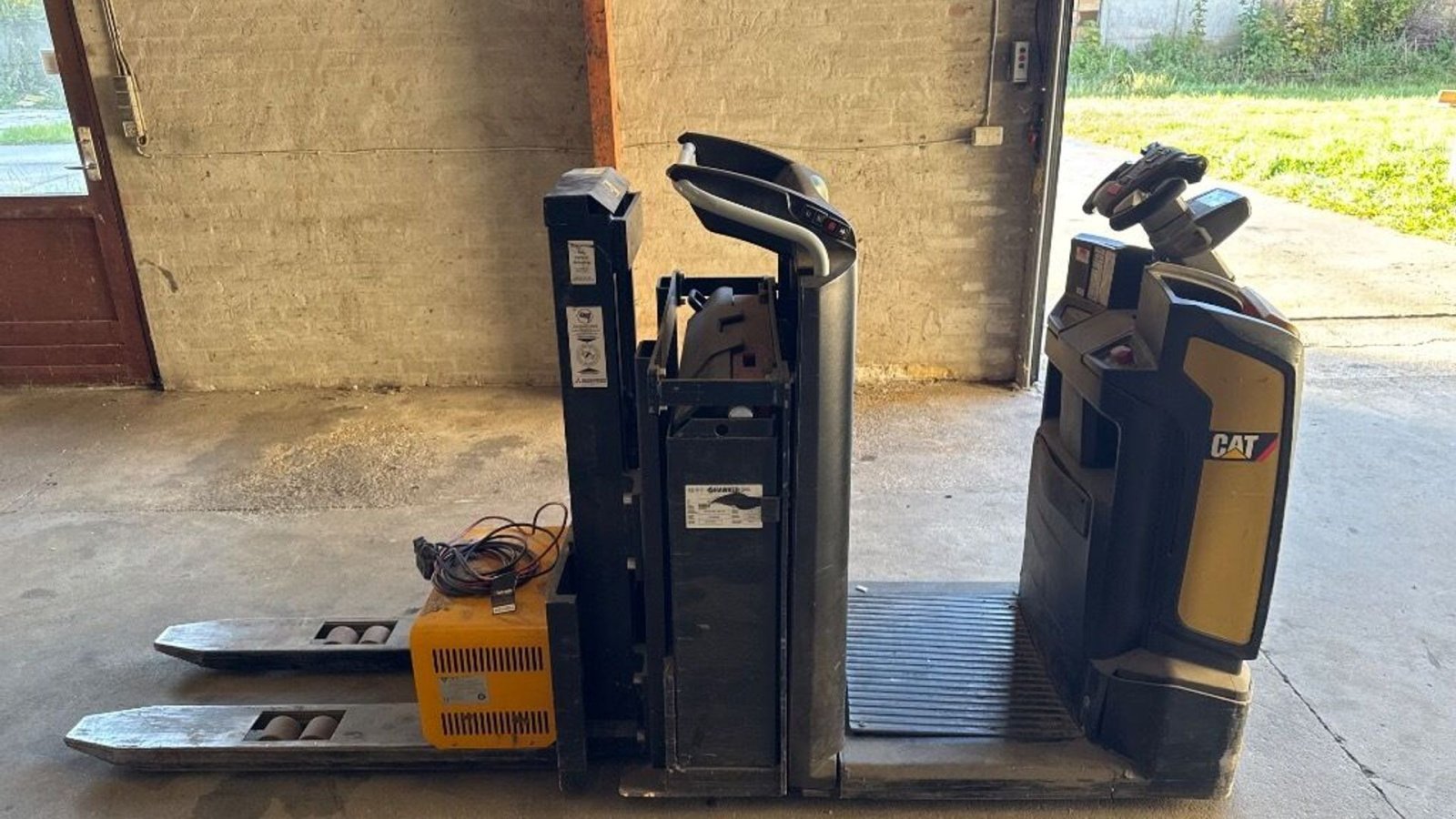 Frontstapler of the type Hawker NO10NEF 1000kg, Gebrauchtmaschine in Rødovre (Picture 5)