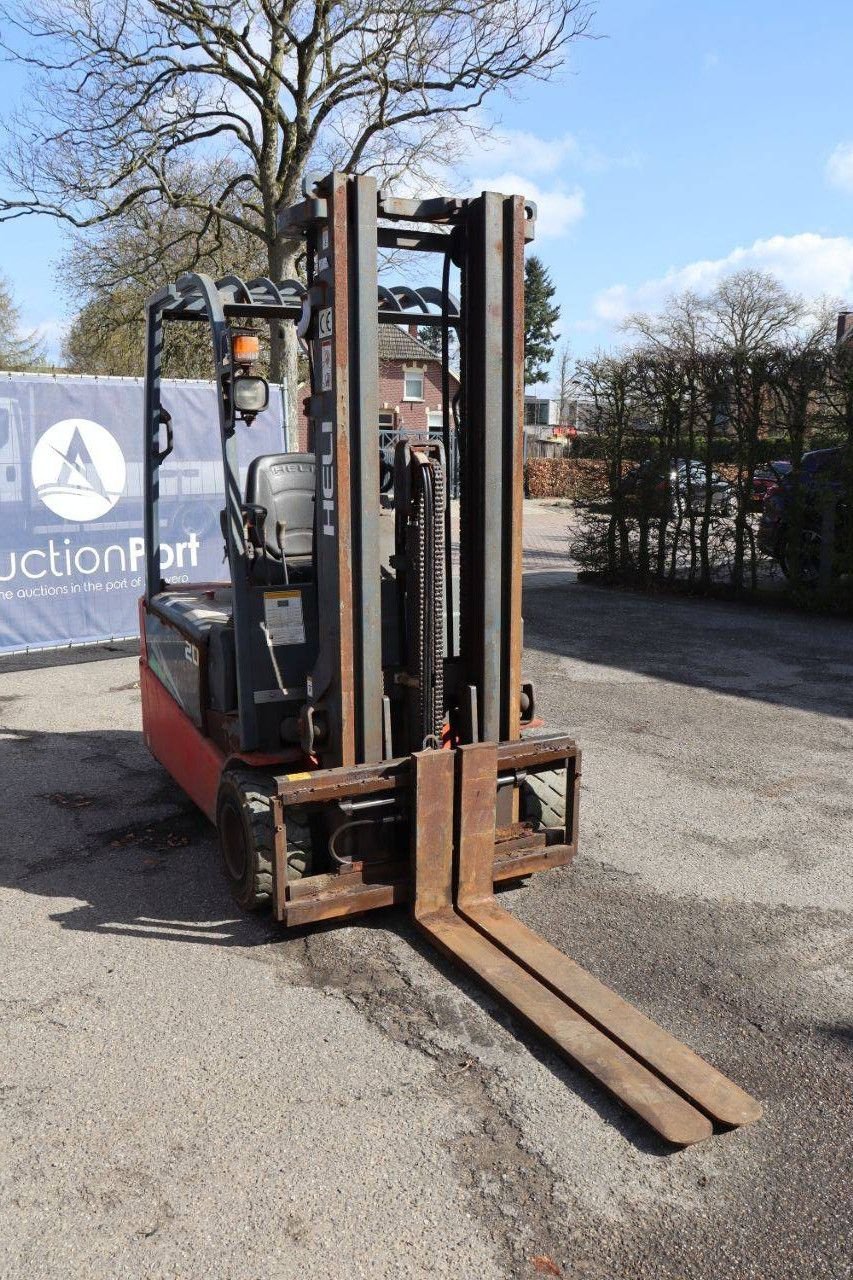 Frontstapler от тип Heli CPD20SQ, Gebrauchtmaschine в Antwerpen (Снимка 8)