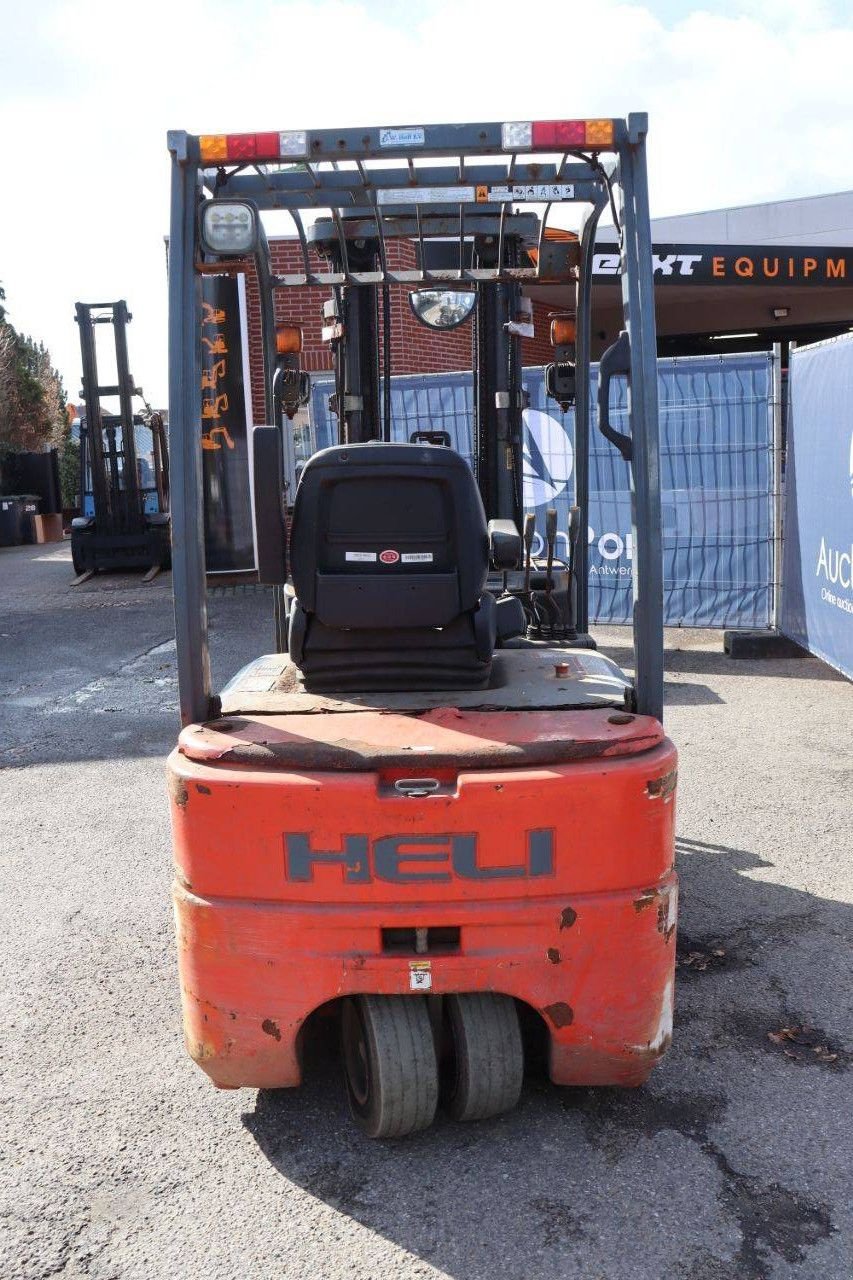 Frontstapler от тип Heli CPD20SQ, Gebrauchtmaschine в Antwerpen (Снимка 5)