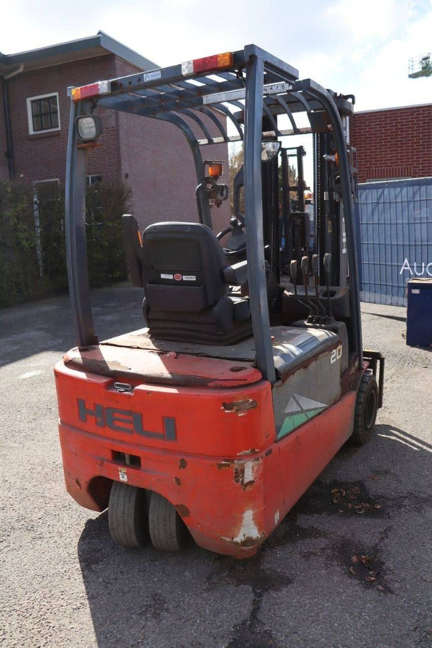 Frontstapler от тип Heli CPD20SQ, Gebrauchtmaschine в Antwerpen (Снимка 7)