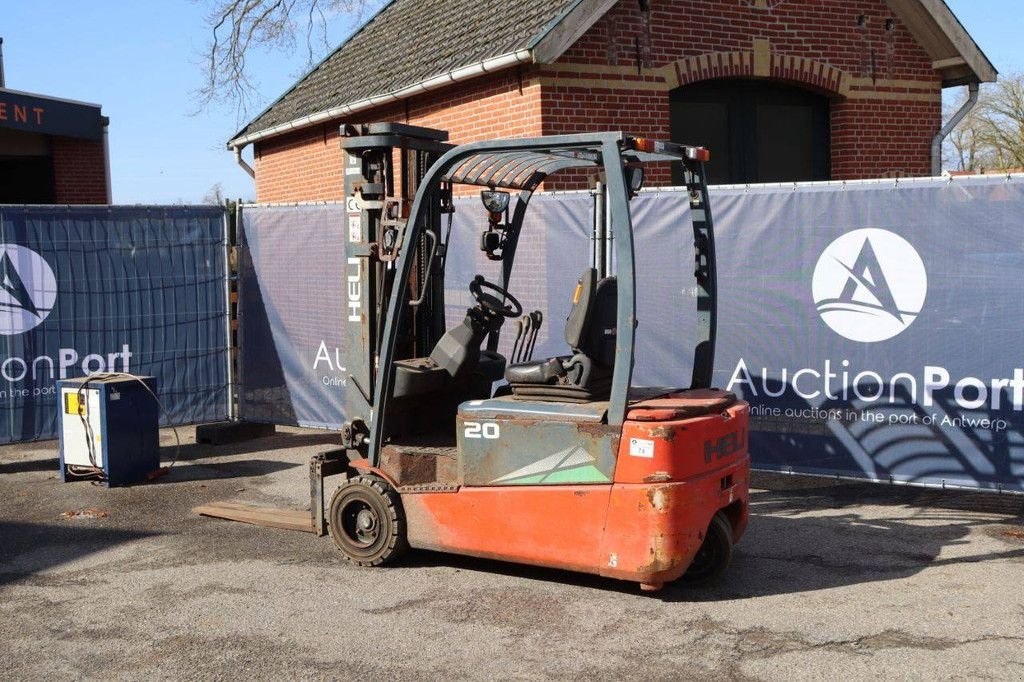 Frontstapler от тип Heli CPD20SQ, Gebrauchtmaschine в Antwerpen (Снимка 3)