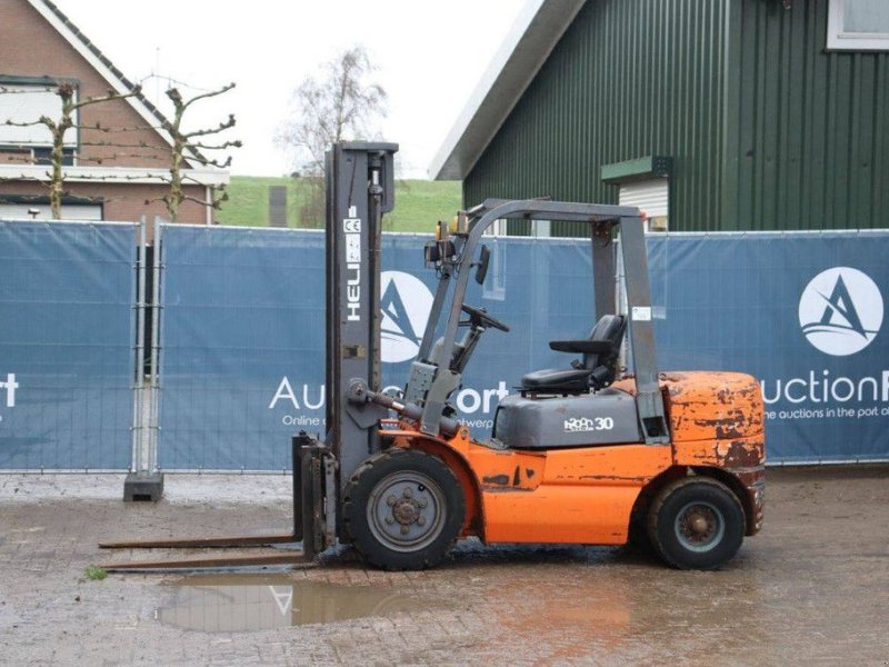 Frontstapler za tip Heli HFD30, Gebrauchtmaschine u Antwerpen (Slika 1)