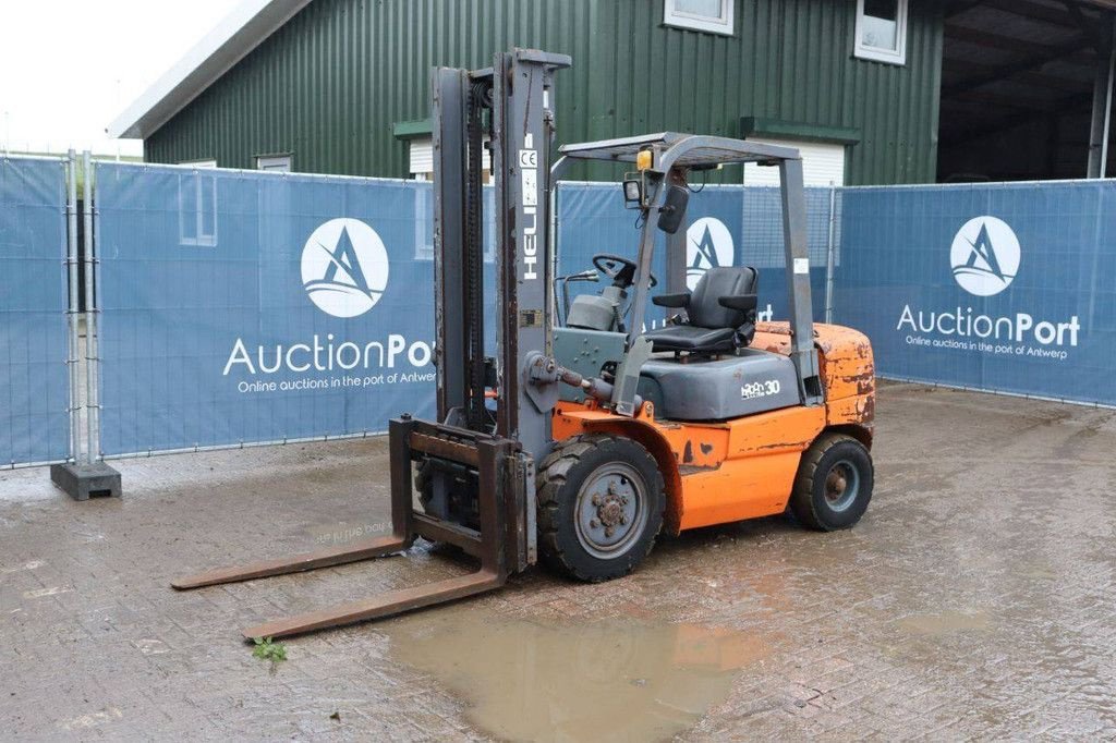 Frontstapler typu Heli HFD30, Gebrauchtmaschine w Antwerpen (Zdjęcie 10)