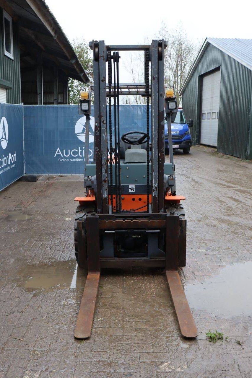 Frontstapler typu Heli HFD30, Gebrauchtmaschine w Antwerpen (Zdjęcie 9)