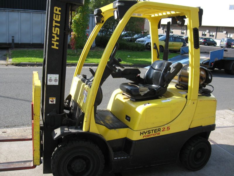 Frontstapler typu Hyster -, Gebrauchtmaschine v Oldenzaal (Obrázok 1)