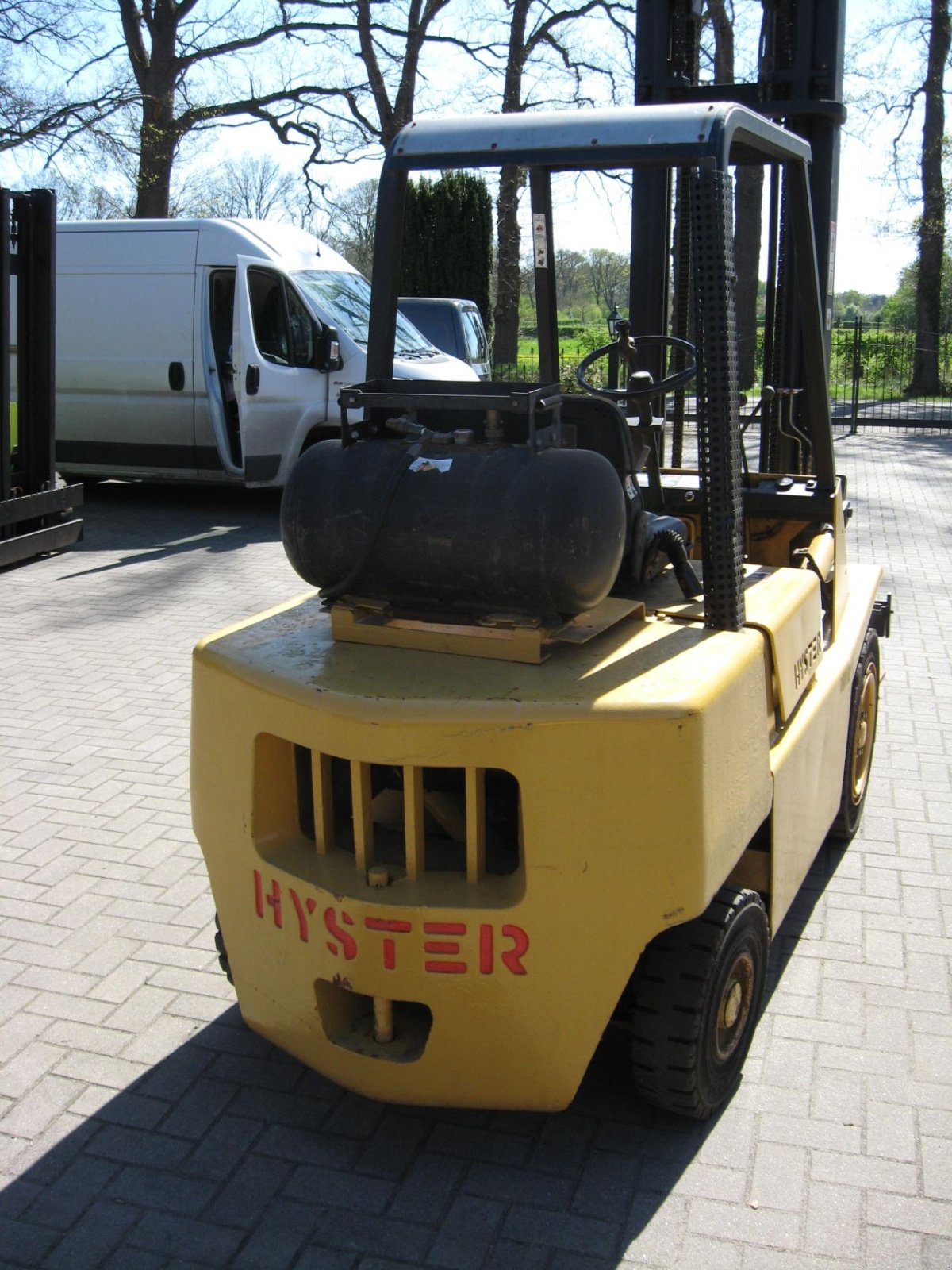 Frontstapler des Typs Hyster -, Gebrauchtmaschine in Oldenzaal (Bild 4)