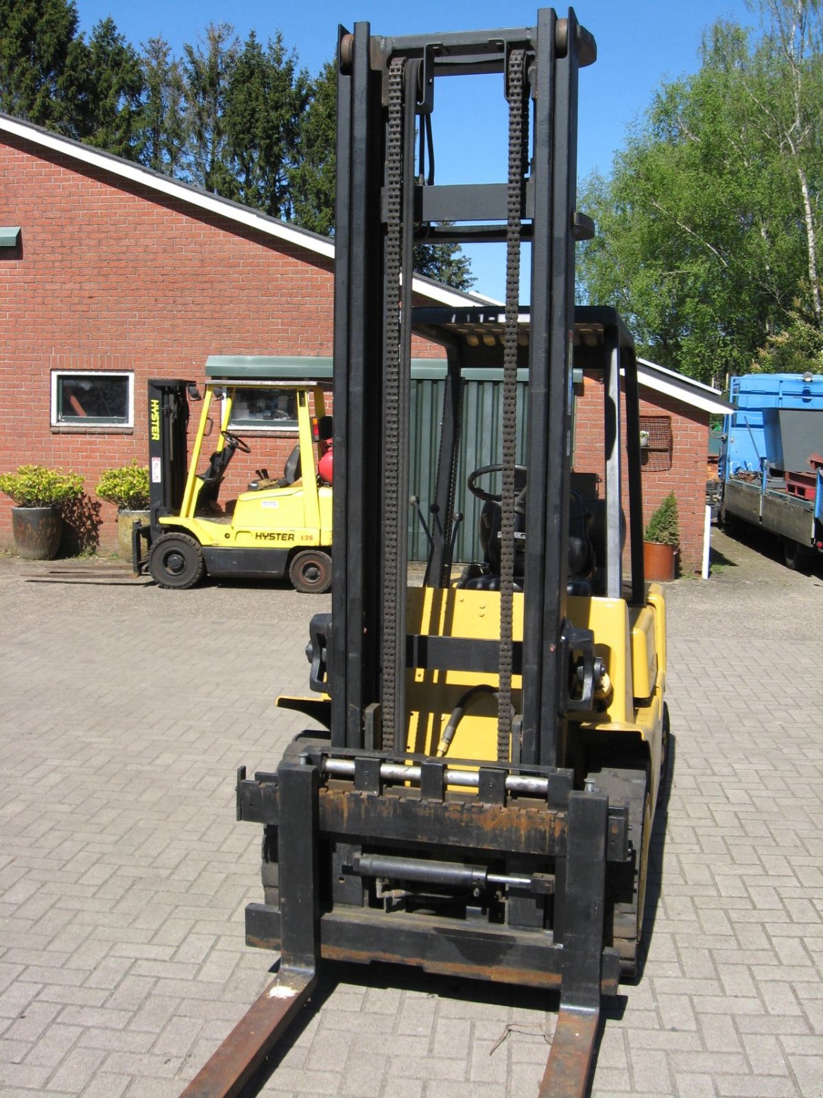 Frontstapler des Typs Hyster -, Gebrauchtmaschine in Oldenzaal (Bild 2)