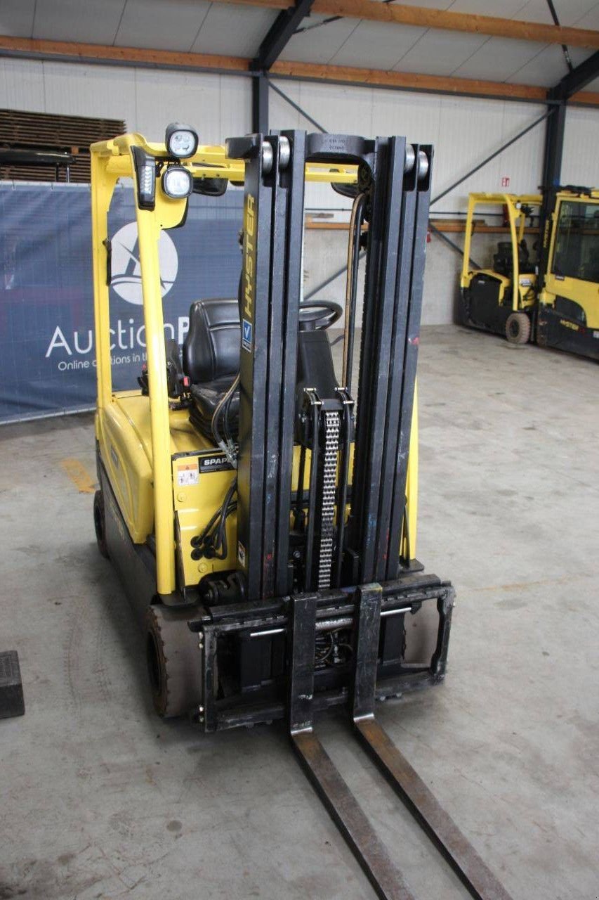 Frontstapler от тип Hyster 2.0, Gebrauchtmaschine в Antwerpen (Снимка 7)