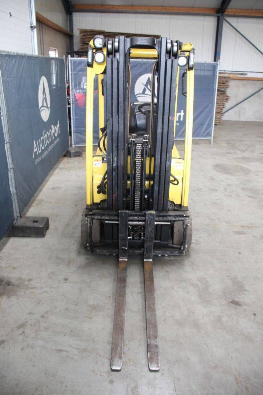 Frontstapler от тип Hyster 2.0, Gebrauchtmaschine в Antwerpen (Снимка 8)