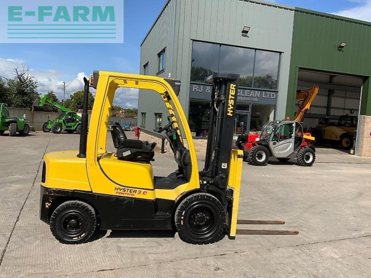 Frontstapler des Typs Hyster 3.0 fortens fork lift (st24360), Gebrauchtmaschine in SHAFTESBURY (Bild 2)