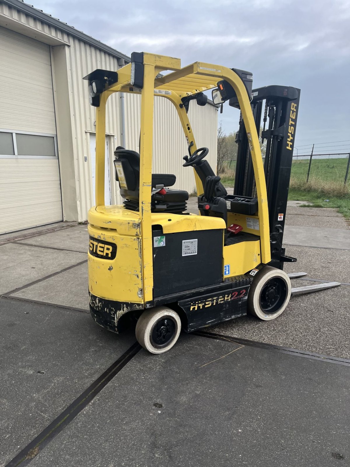 Frontstapler typu Hyster E2.2XN SWB, Gebrauchtmaschine v Etten Leur (Obrázek 2)