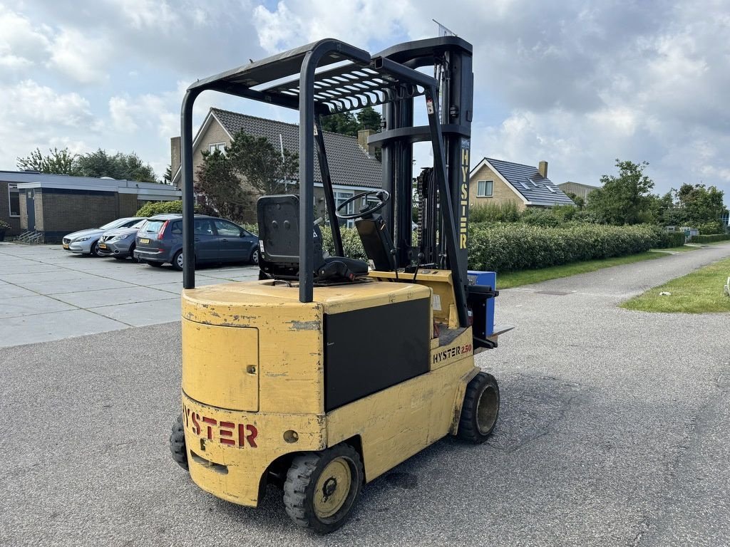 Frontstapler typu Hyster E2.50XL, Gebrauchtmaschine v Callantsoog (Obrázek 9)