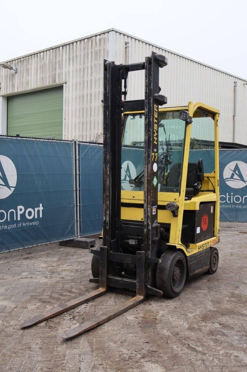 Frontstapler tip Hyster E2.50XM-700, Gebrauchtmaschine in Antwerpen (Poză 10)
