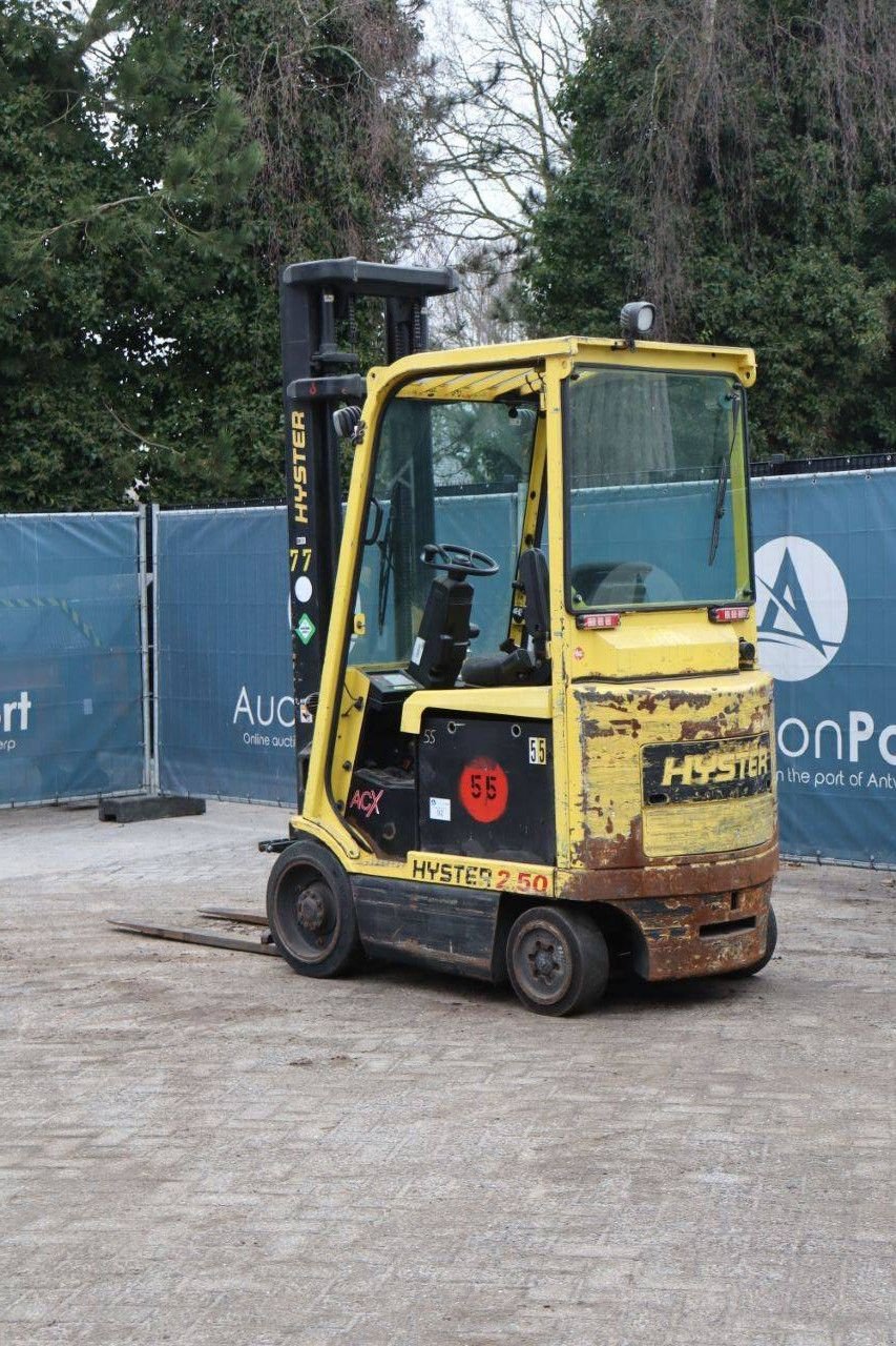 Frontstapler tip Hyster E2.50XM-700, Gebrauchtmaschine in Antwerpen (Poză 4)