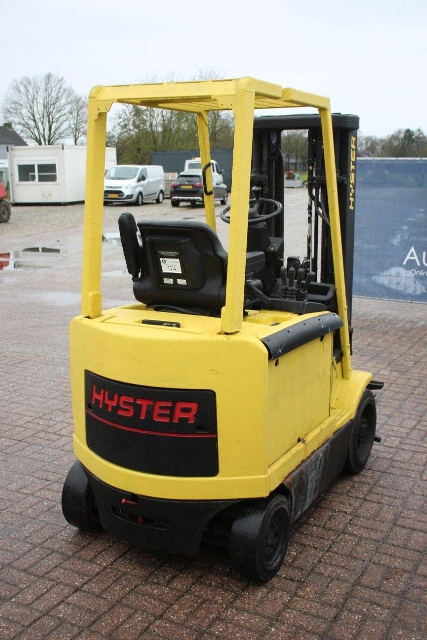 Frontstapler of the type Hyster E2.50XM-847, Gebrauchtmaschine in Antwerpen (Picture 5)