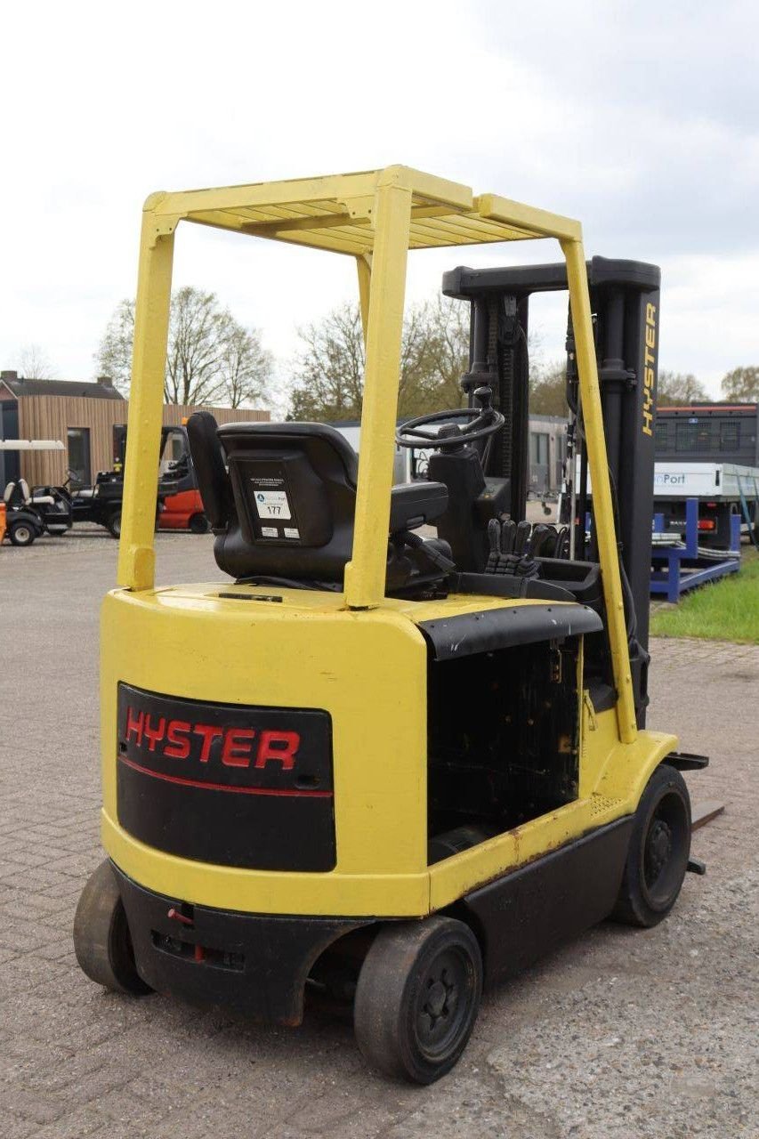 Frontstapler of the type Hyster E2.50XM-847, Gebrauchtmaschine in Antwerpen (Picture 7)