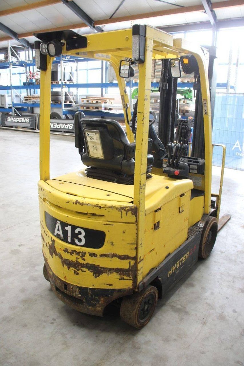 Frontstapler Türe ait Hyster E2.5XN, Gebrauchtmaschine içinde Antwerpen (resim 5)